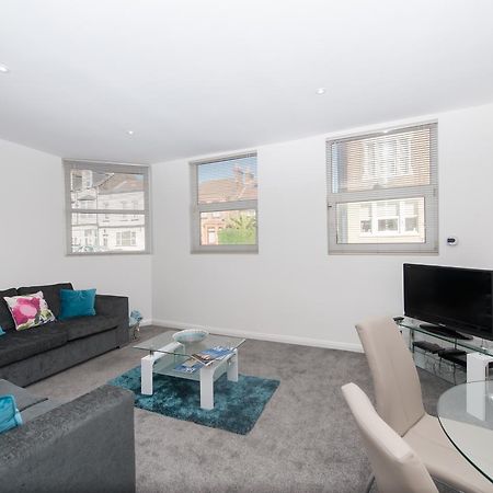 Two Bed Ground Floor Apartment, Sleeps Six, Free Parking And High Speed Wifi Ramsgate Exteriér fotografie