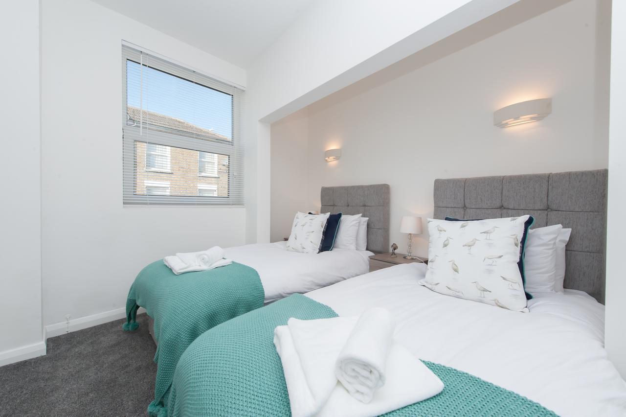 Two Bed Ground Floor Apartment, Sleeps Six, Free Parking And High Speed Wifi Ramsgate Exteriér fotografie